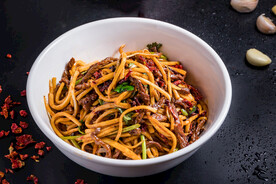 黄牛肉炒面