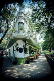 街边建筑