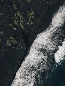 黑沙海滩