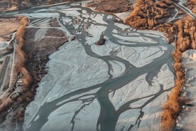 河流河床