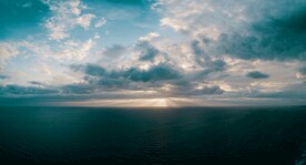 日出海景