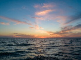 彩霞海景