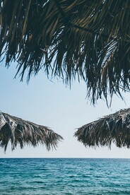 草棚海景