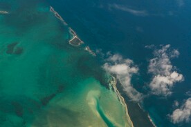 海岛俯瞰图