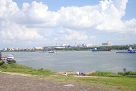 江河