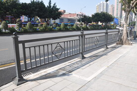 道路护栏