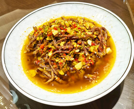 酸辣牛肉丝