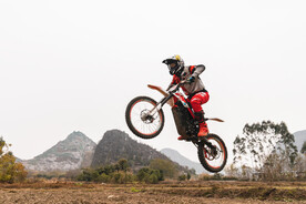 电动越野摩托车 电摩比赛