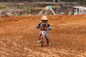 电竞车 儿童越野摩托车