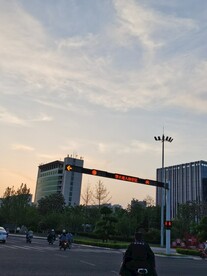 城市 天空