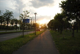 道路晚霞