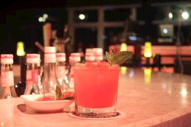 鸡尾酒 酒吧图片