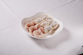 鱼皮饺拼韭菜饺