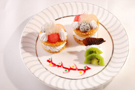 点心拼盘 燕窝酥