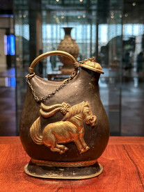 工艺美术馆馆藏工艺展品