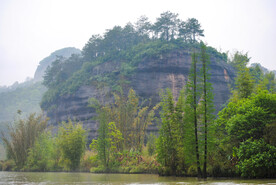 韶光水上丹霞山