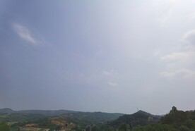远山碧空