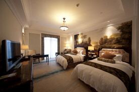 青岛港中旅维景酒店