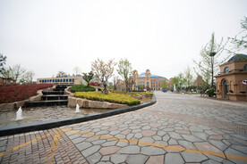 青岛港中旅维景酒店