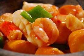 虾仁豆腐鱿鱼煲