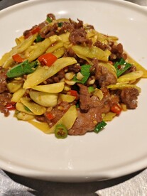 酸黄瓜牛肉