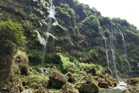 马岭河峡谷瀑布群