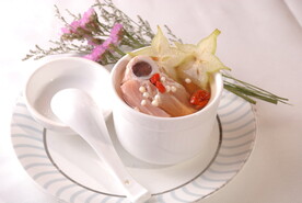 川贝杨桃炖鳄鱼