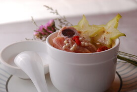 川贝杨桃炖鳄鱼