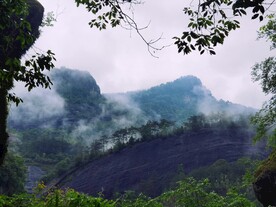 武夷山天游峰处景色