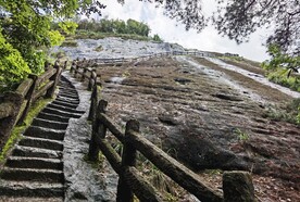 武夷山虎啸岩景区