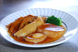 鲍鱼花胶鹅掌花菇 