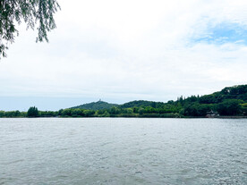 山水湖泊