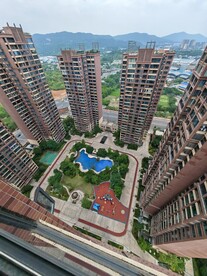 小区内景