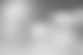 多彩光韵光斑夜空背景