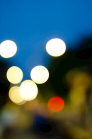 多彩光韵光斑夜空背景