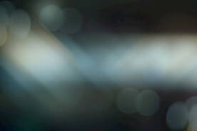 多彩光韵光斑夜空背景