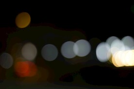 多彩光韵光斑夜空背景