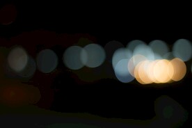 多彩光韵光斑夜空背景