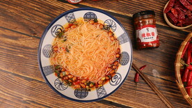 辣椒酱米线