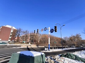冬天十字路口