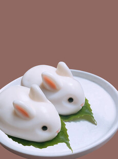 网红月兔冰皮月饼