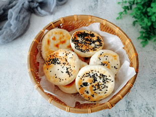芝麻烤饼