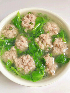 豌豆尖肉丸汤