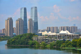 长沙金茂双子塔