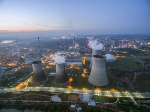 火力发电站燃煤发电厂冷却塔图片