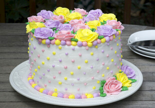 花卉奶油蛋糕