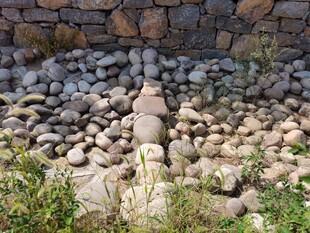 鹅卵石河滩