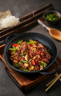 麻辣鸡煲
