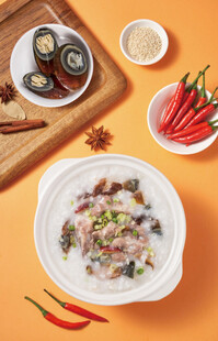 皮蛋瘦肉粥