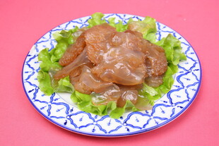 凉拌海蜇